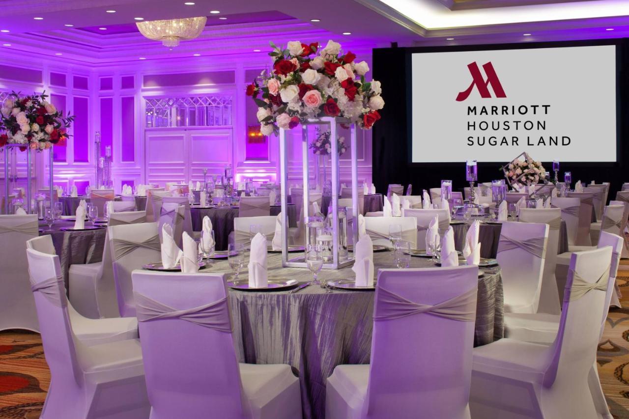 Houston Marriott Sugar Land Hotel Bagian luar foto