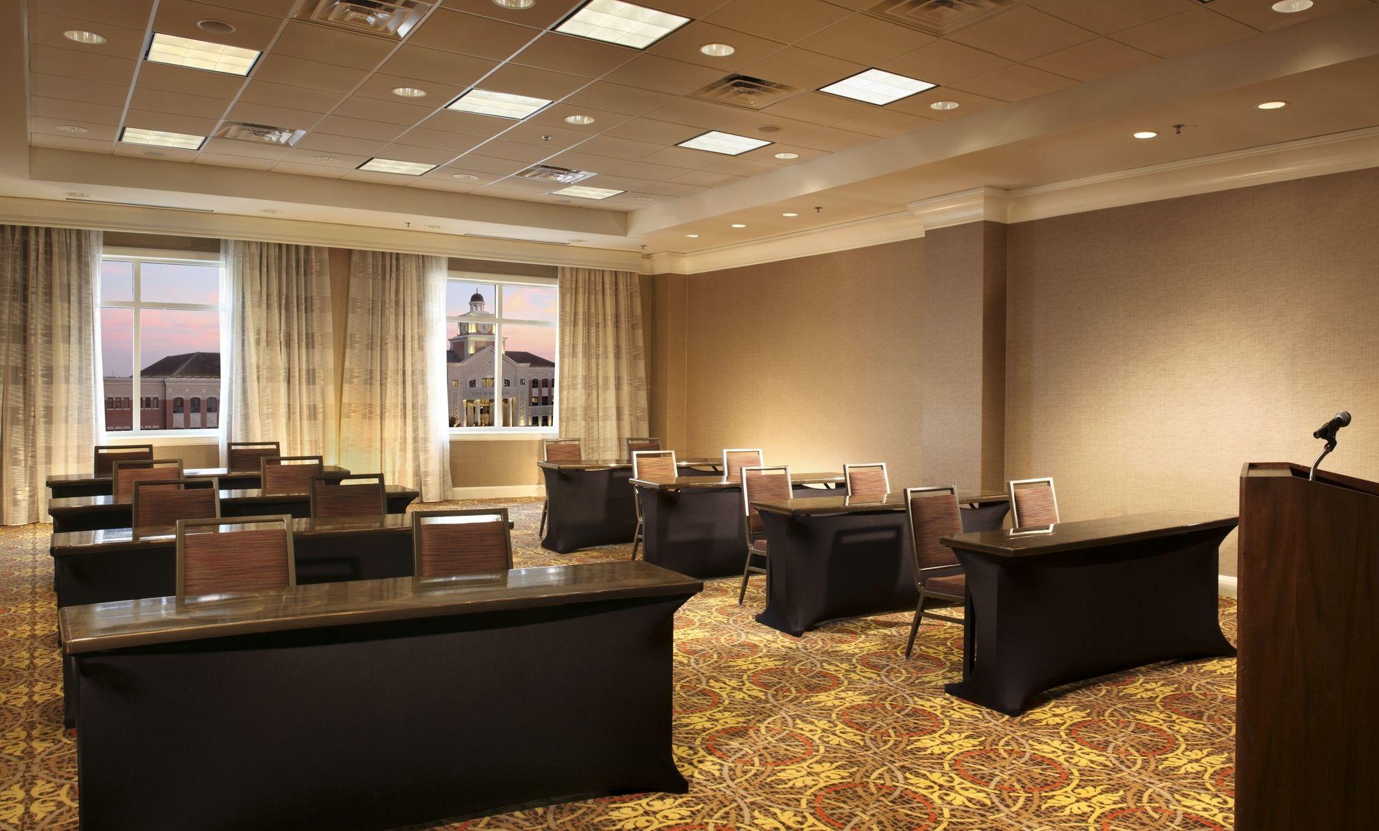 Houston Marriott Sugar Land Hotel Bagian luar foto