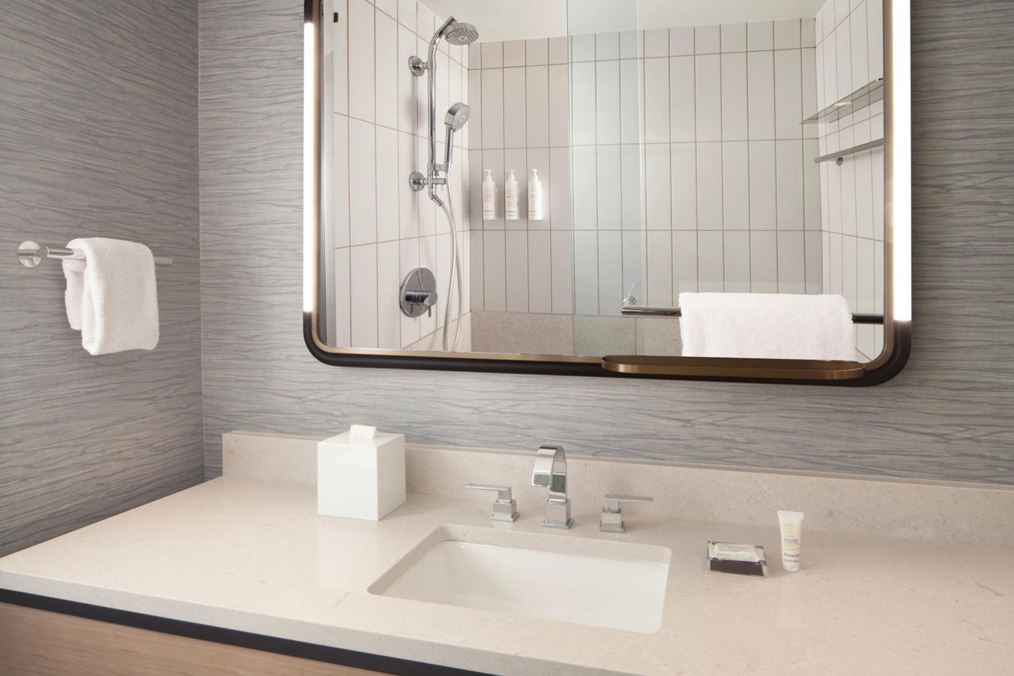 Houston Marriott Sugar Land Hotel Bagian luar foto