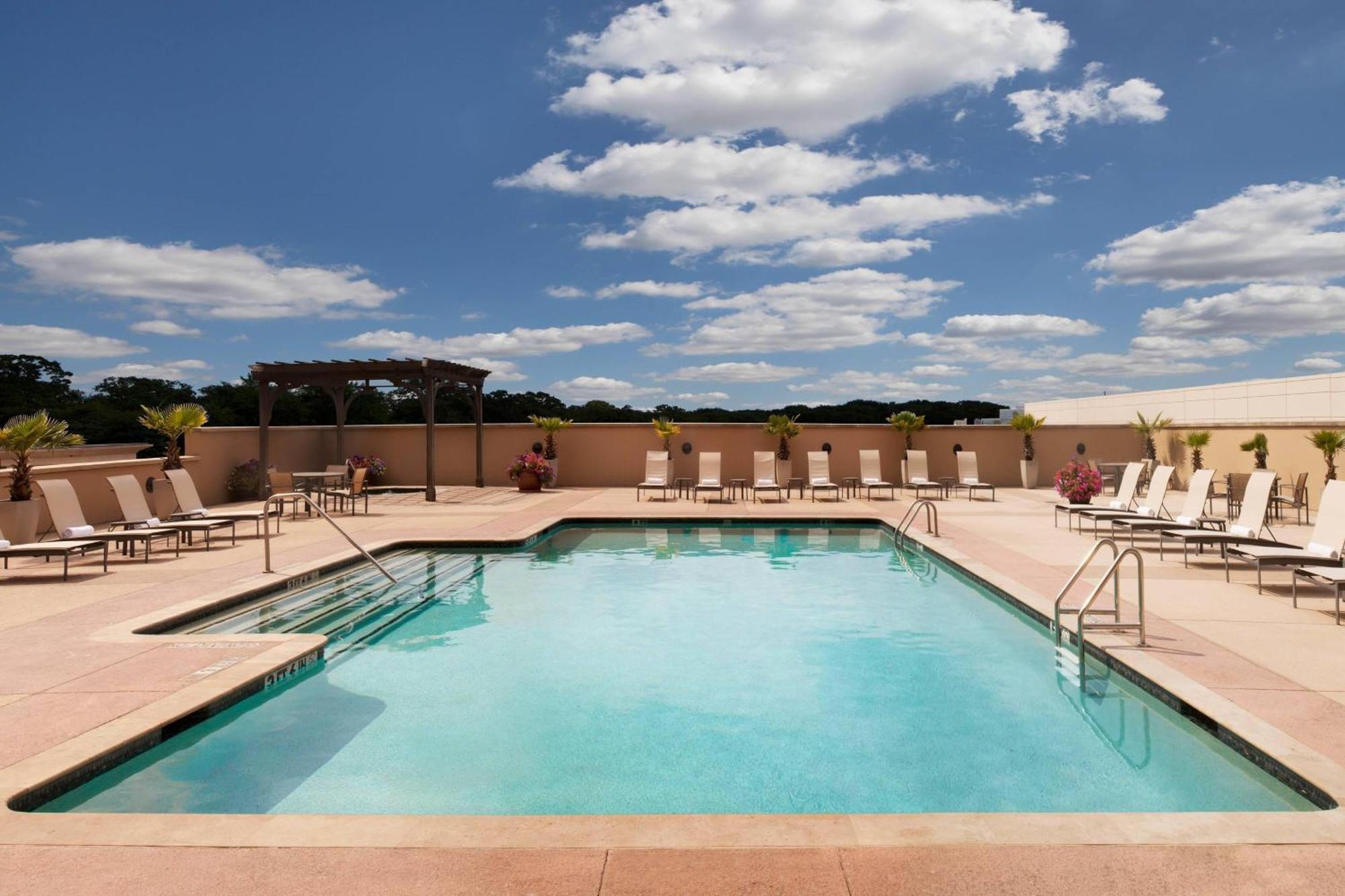 Houston Marriott Sugar Land Hotel Bagian luar foto